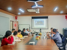 晉能控股集團(tuán)蒞臨華虹公司進(jìn)行調(diào)研交流